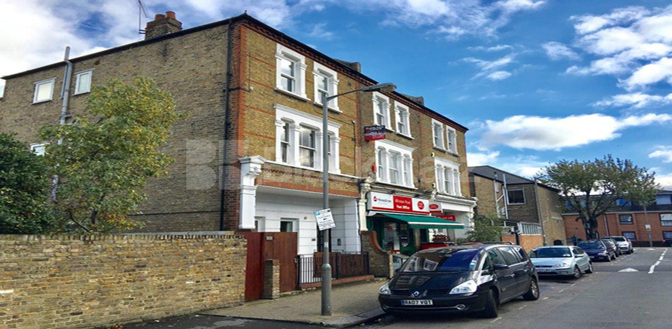 			NEW INSTRUCTION , 2 Bedroom, 1 bath, 1 reception Apartment			 Alfriston Road, Clapham 